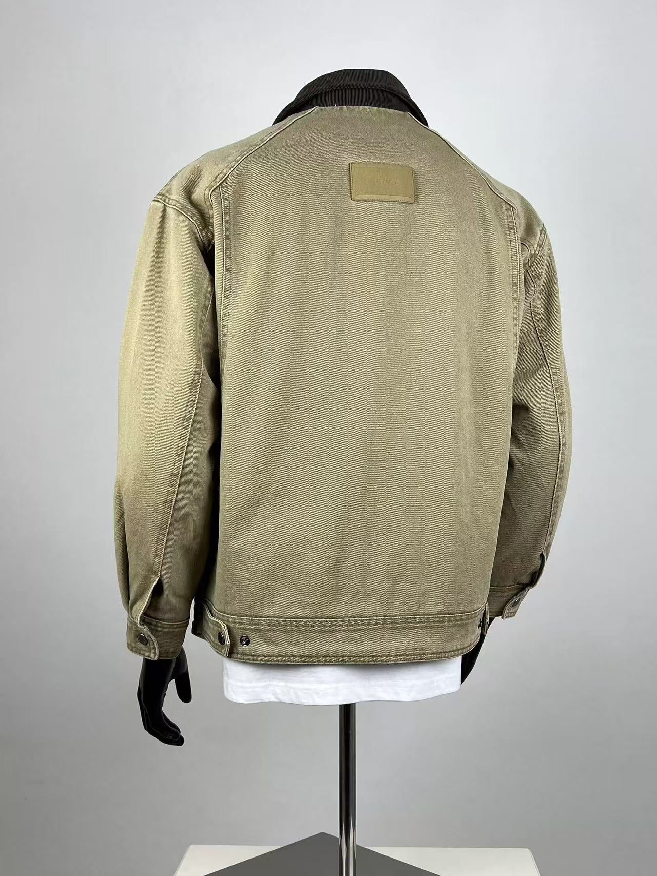 A1145 Men's outerwear