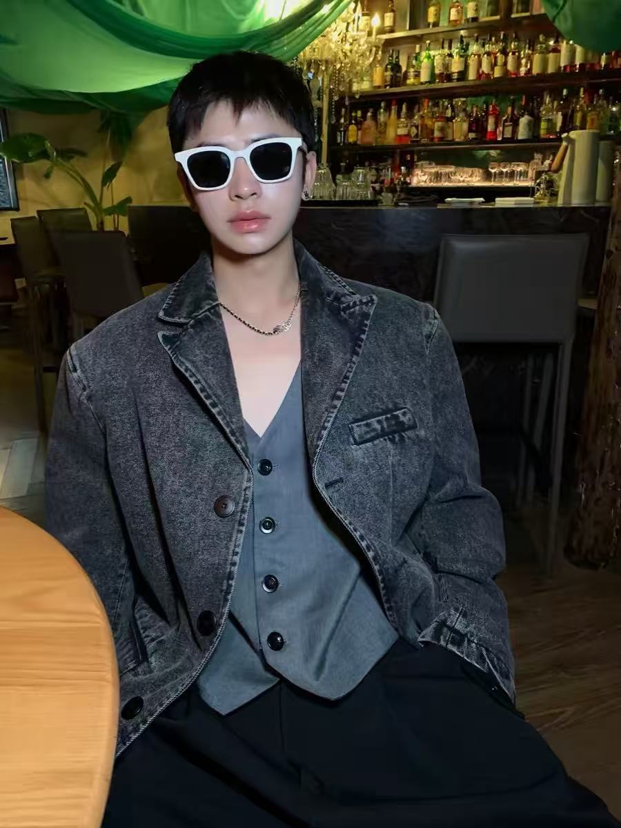 Men's outerwear