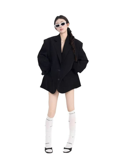 T1343   Women's suits
