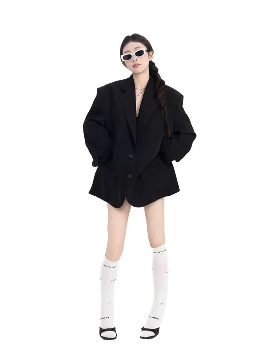 T1343   Women's suits