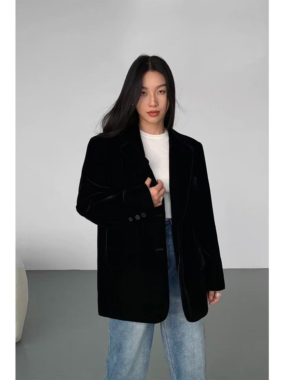 T1347 Women's suits
