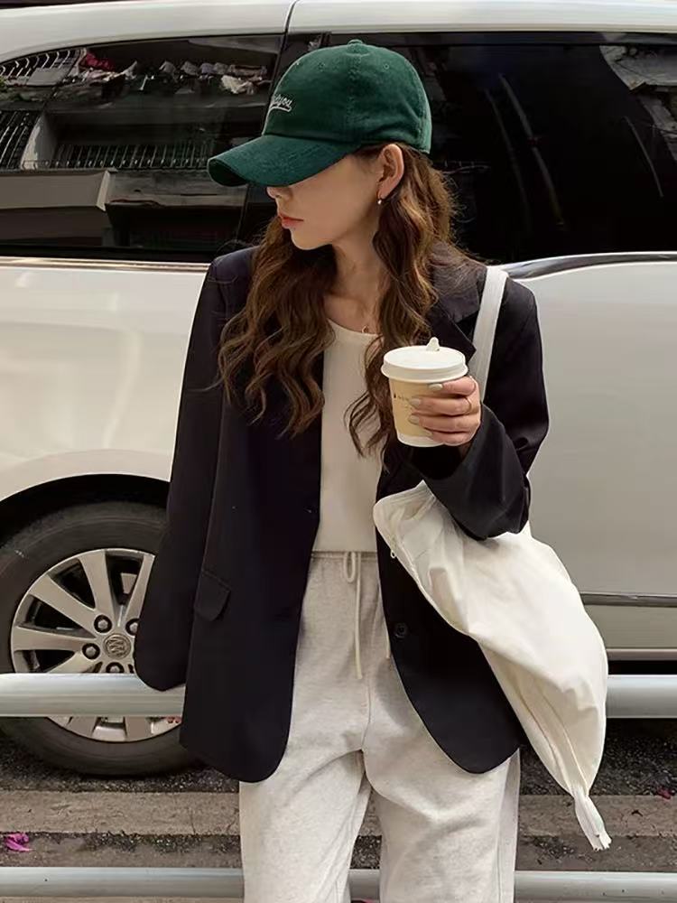 T1148 Women's suits