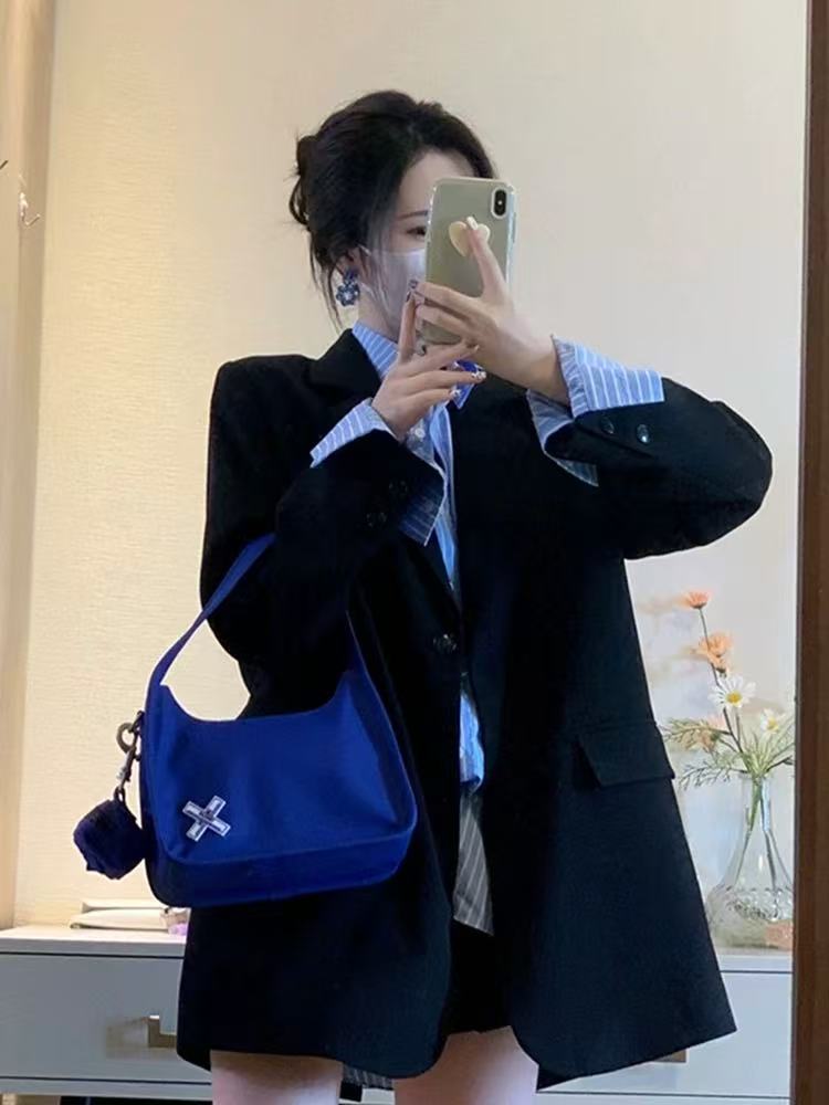 T448 Women's suits