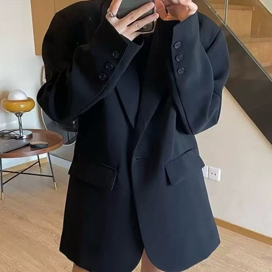 T813  Women's suits