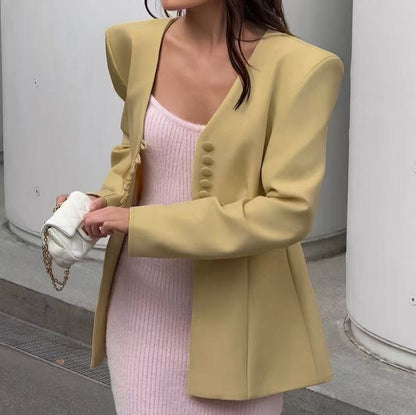 T1179  Women's suits