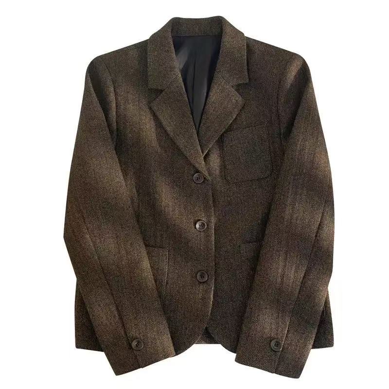 T1259 Women's suits