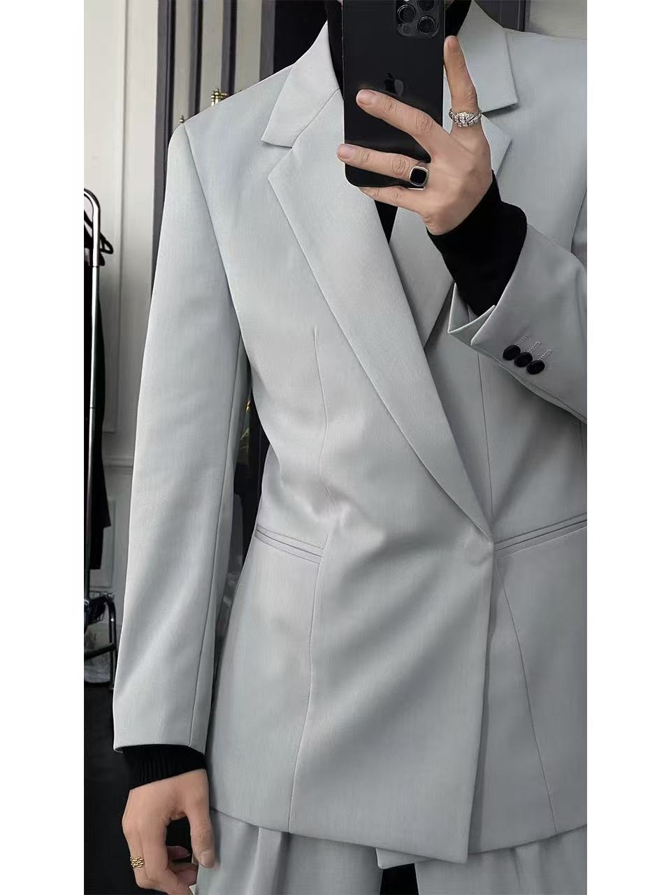 T1383 Men's suits