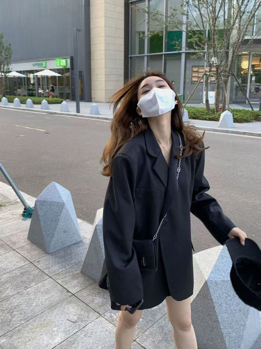 T1468  Women's suits