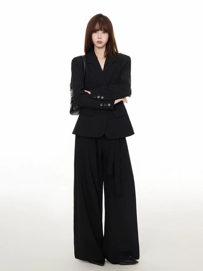 T1545 Women's suits