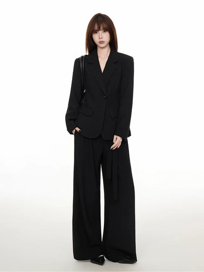 T1545 Women's suits