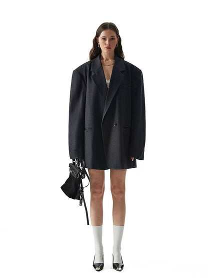 T1684  Women's suits