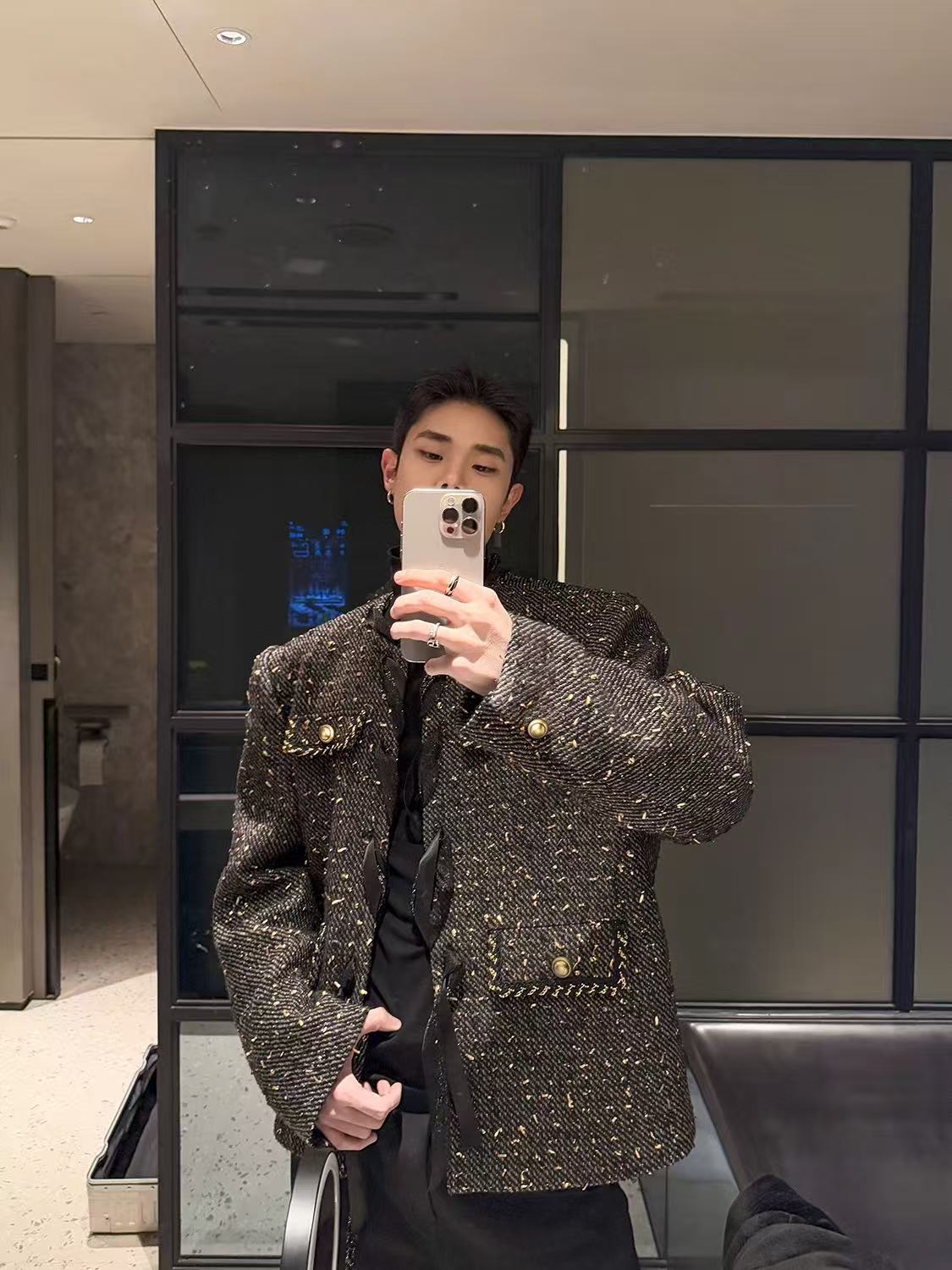 A0190   Men's outerwear