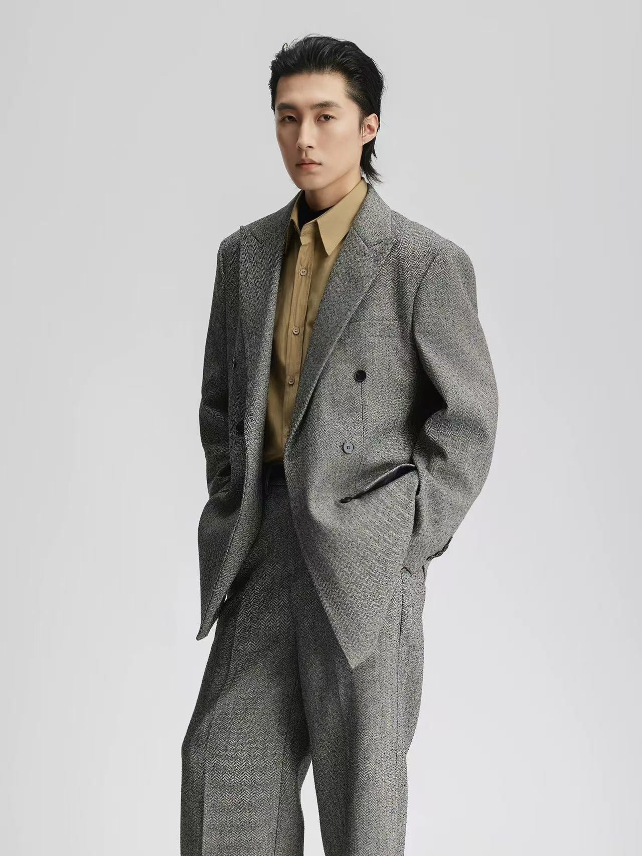 A0235    Men's outerwear