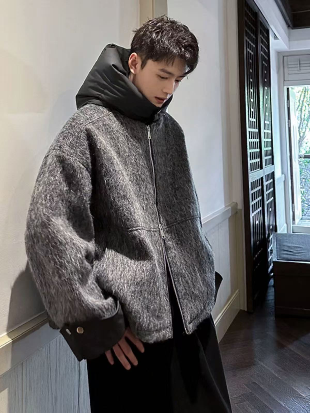 A0323    Men's outerwear
