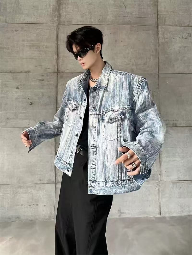 A0513   Men's outerwear