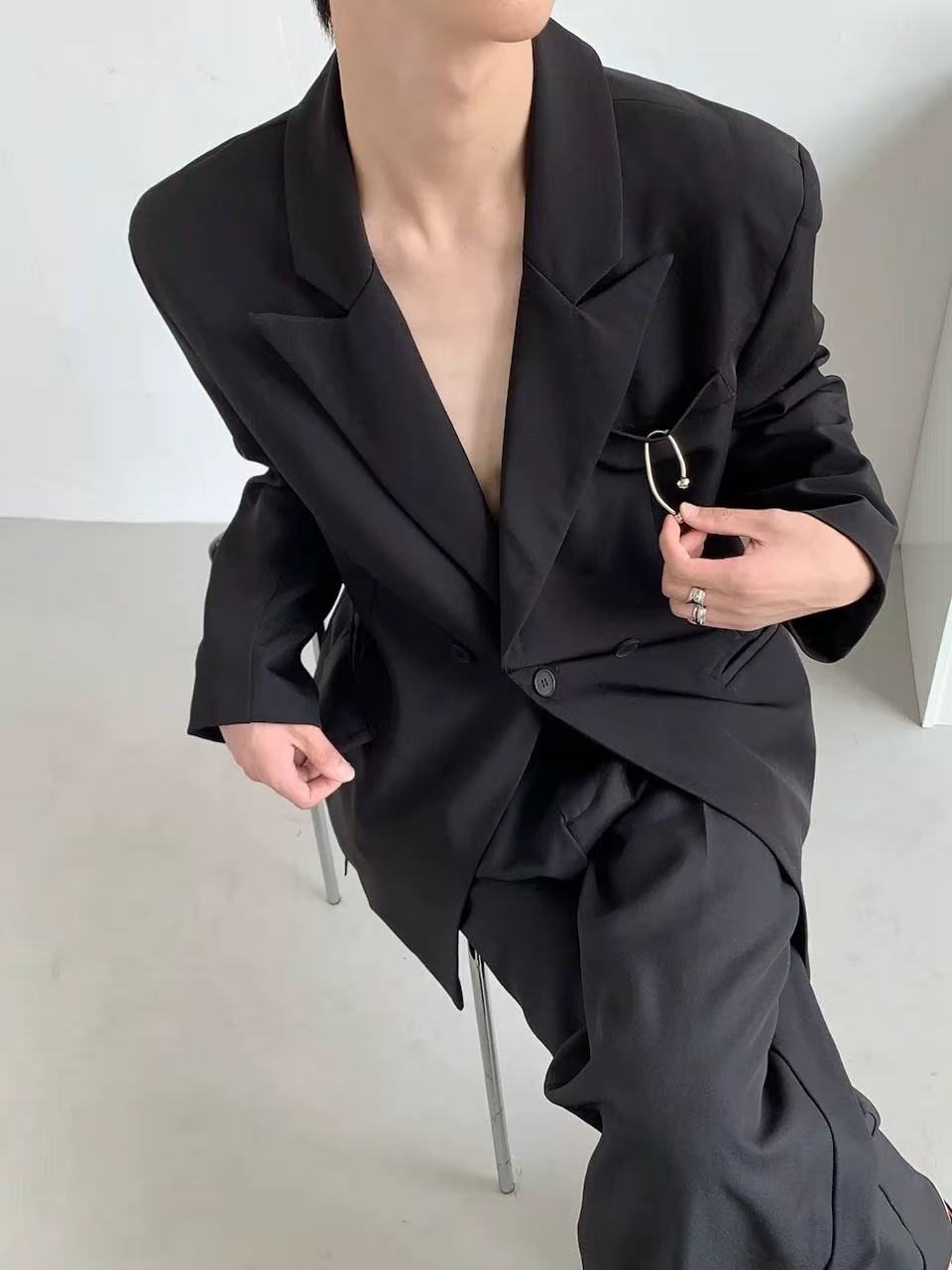 A0569    Men's outerwear