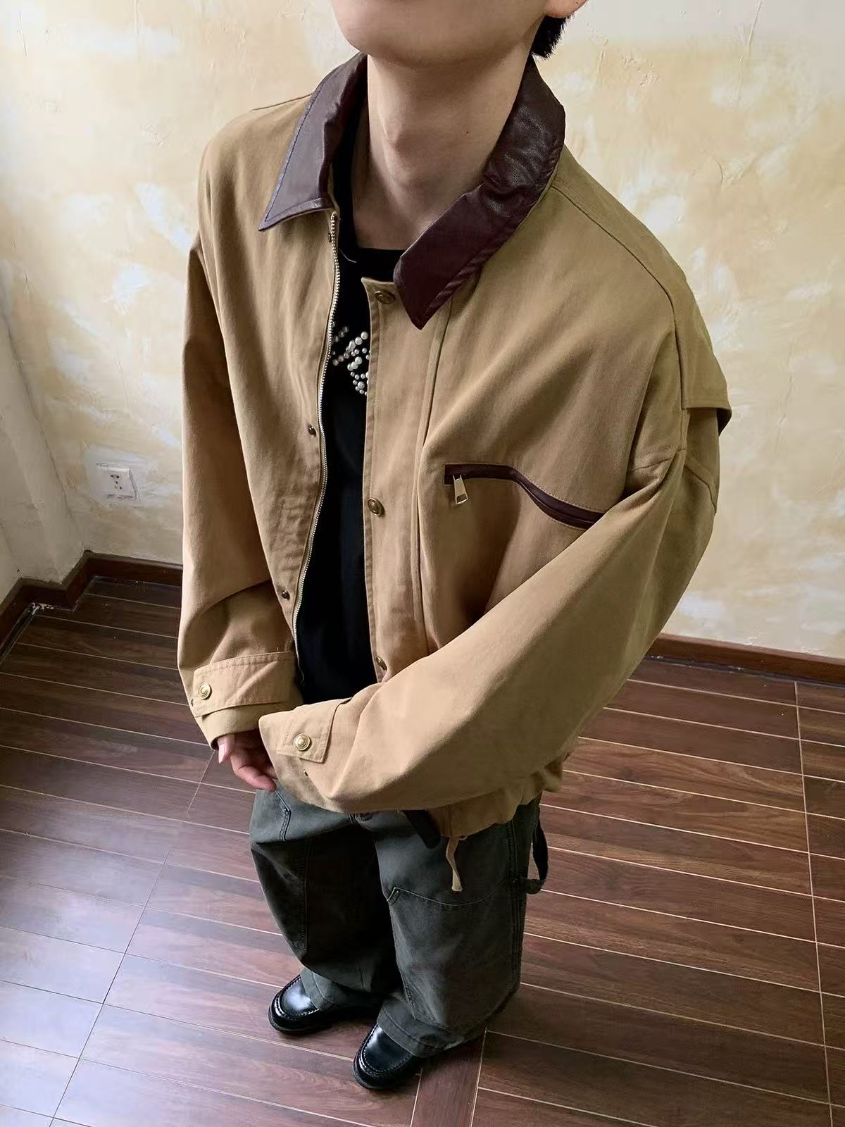 A0689    Men's outerwear