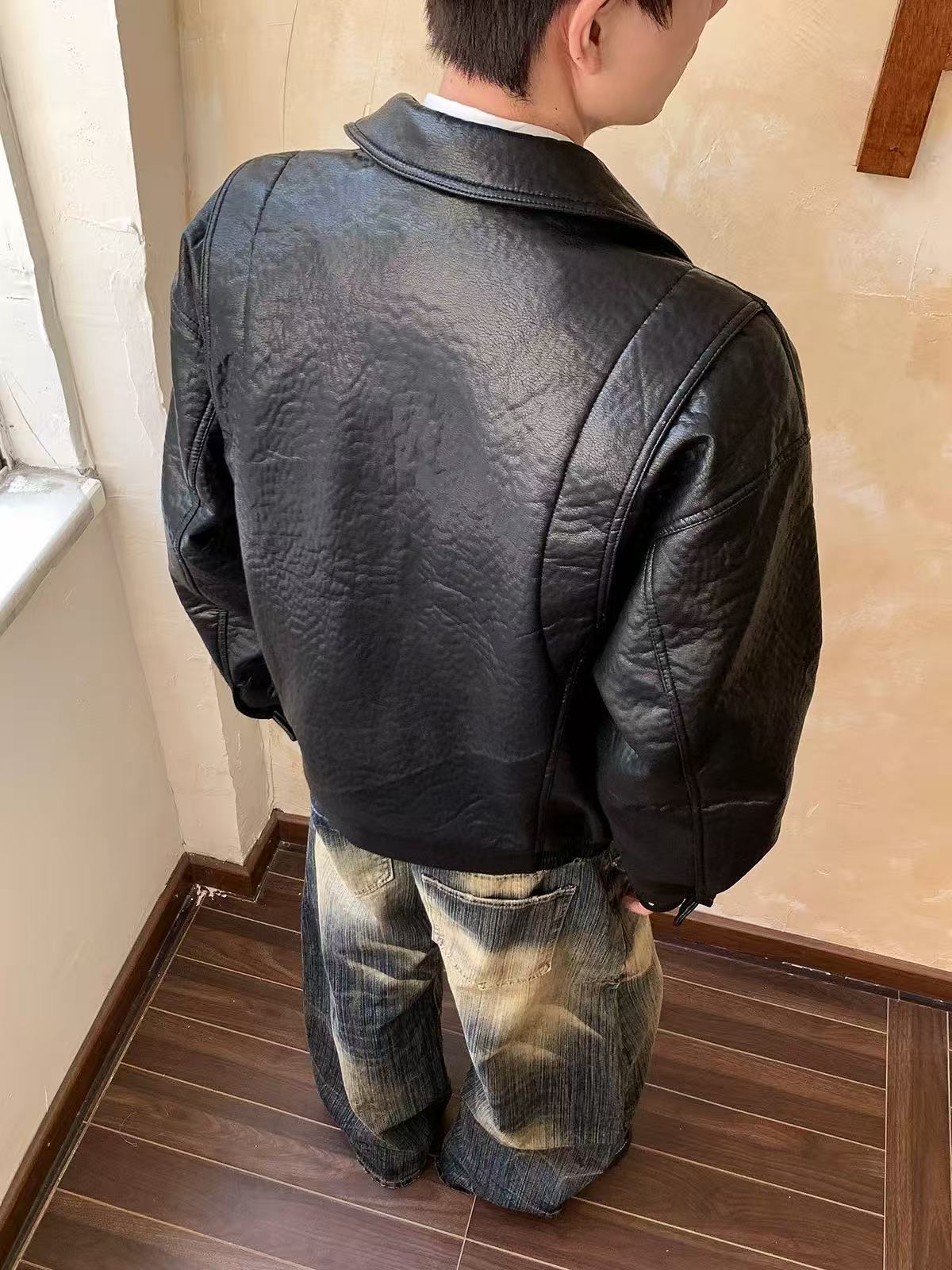 A0687     Men's outerwear