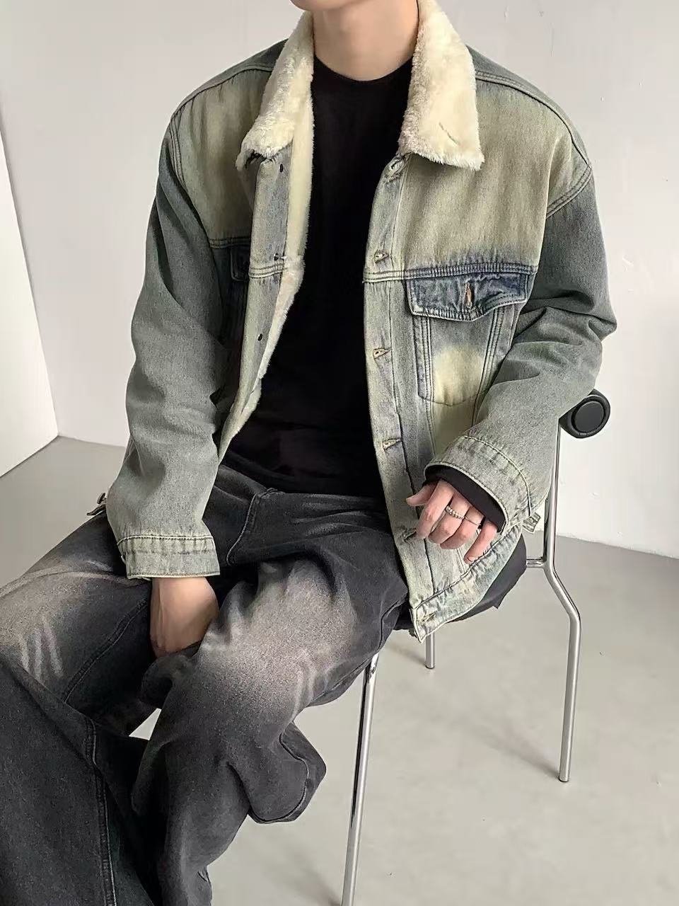A0726   Men's outerwear