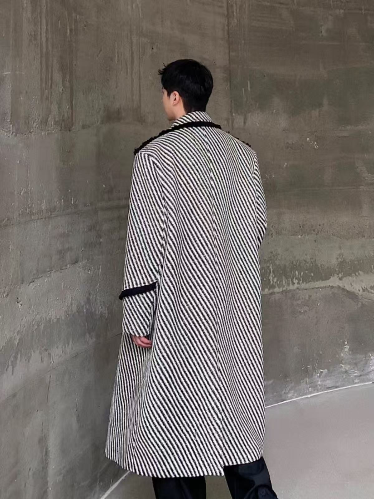 A0738     Men's outerwear