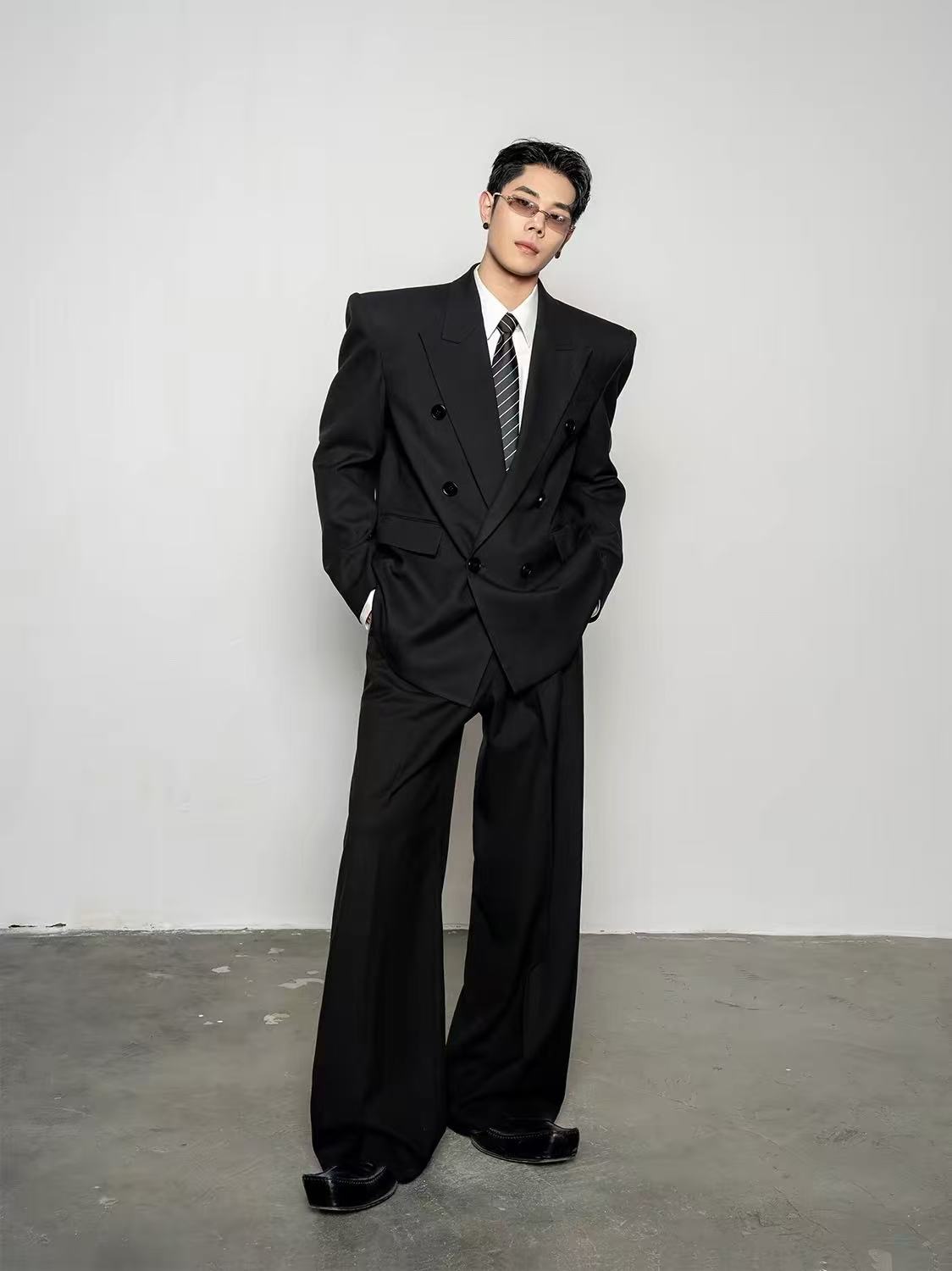 A1085   Men's outerwear
