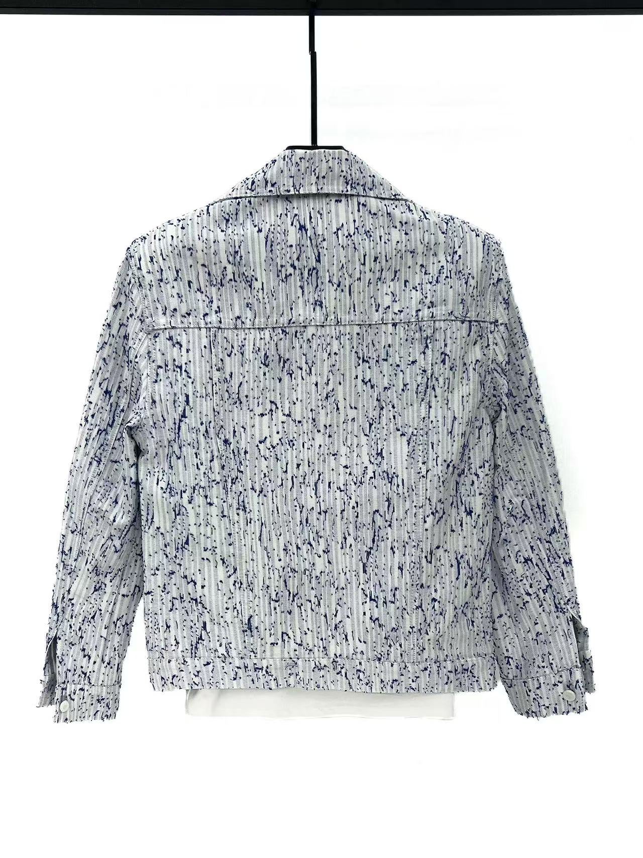 A1090  Men's outerwear