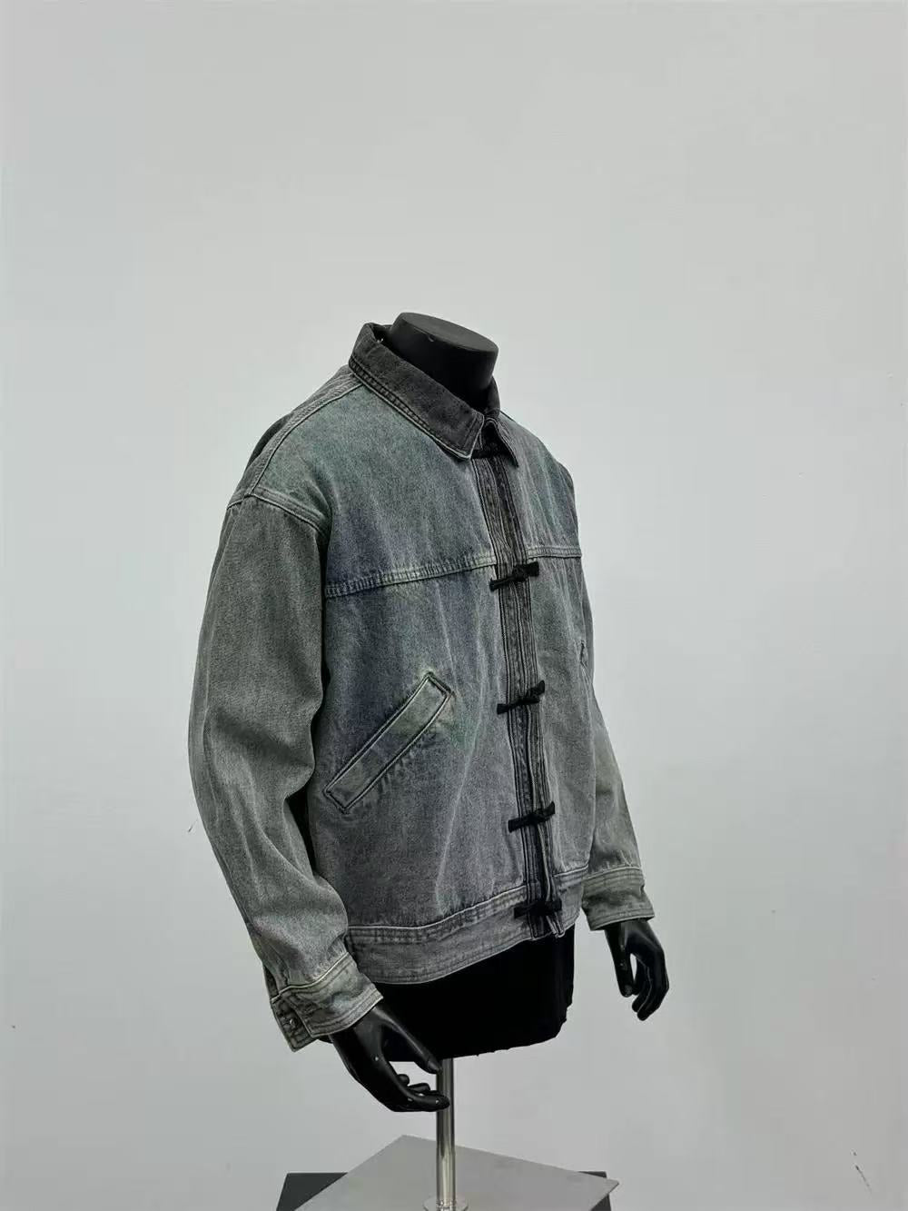 A1252    Men's outerwear