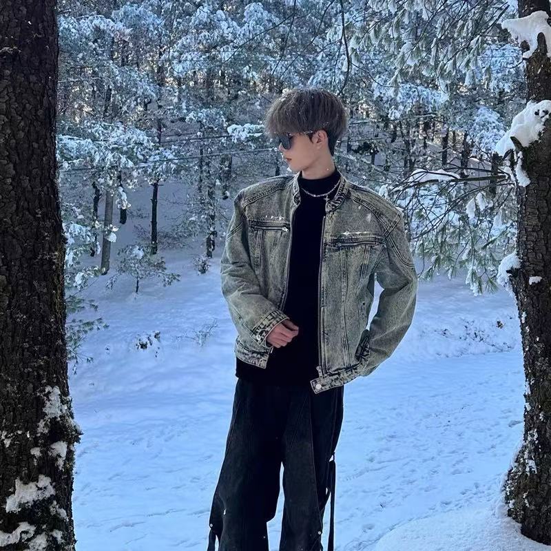 A2070  Men's outerwear